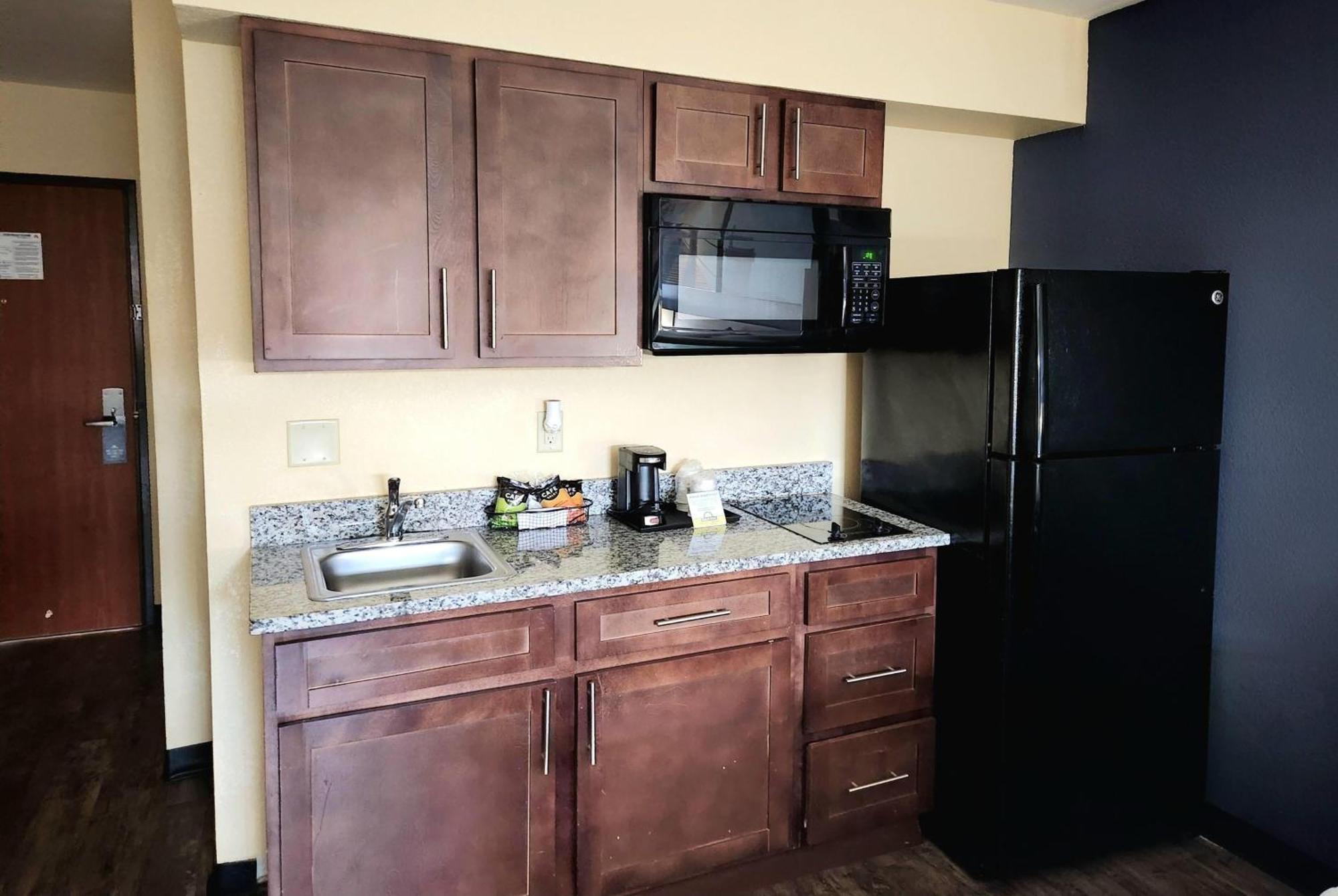 Days By Wyndham Pontchartrain Hotel 3*