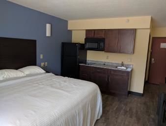 Hotel Days By Wyndham Pontchartrain 3*