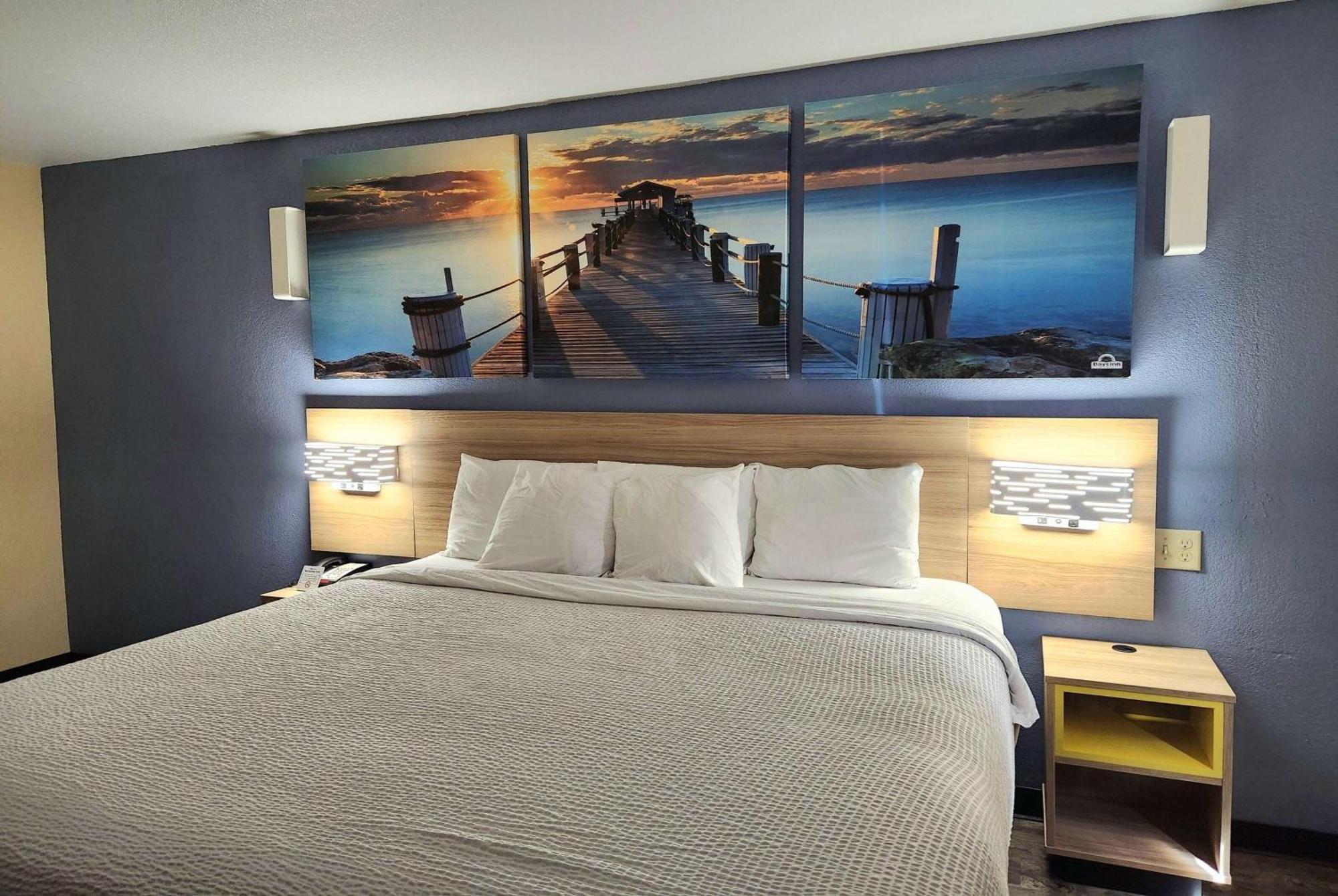 Hotel Days By Wyndham Pontchartrain